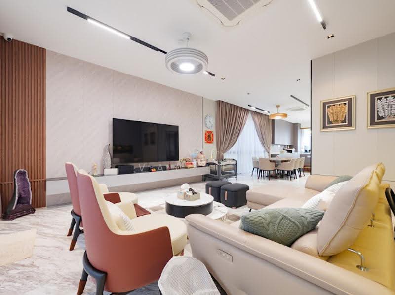 ✦ GIANT ✦ Almost New Move In Ready Semi-D 2.5sty with Pool Lift EV I Near Kembangan MRT B, Almost New! Rebuilt Huge Build Semi D w Lift Multi Gen Living, Eunos / Geylang / Paya Lebar, 7 Bedrooms, 5,678 sqft, Semi-Detached House For Sale, by Val Lin, 500268614 - Living Room - PropertyGuru.com.sg
