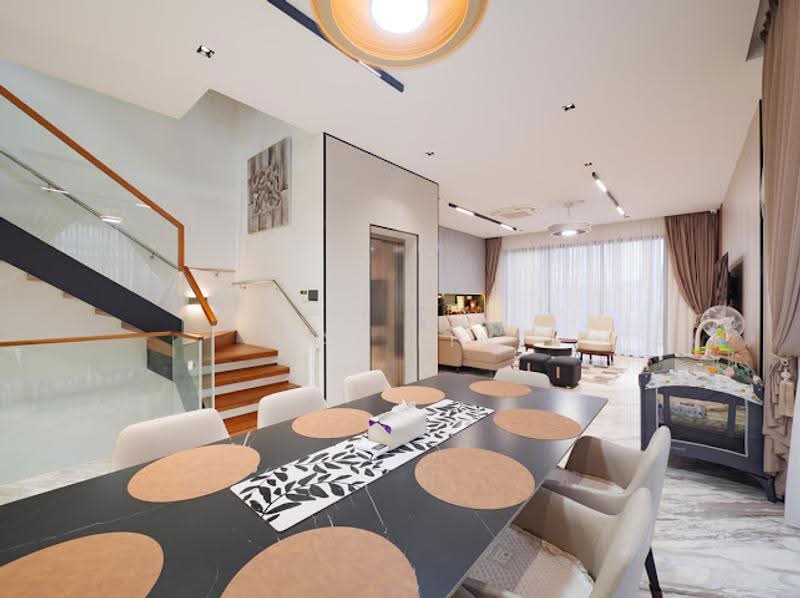 ✦ GIANT ✦ Almost New Move In Ready Semi-D 2.5sty with Pool Lift EV I Near Kembangan MRT B, Almost New! Rebuilt Huge Build Semi D w Lift Multi Gen Living, Eunos / Geylang / Paya Lebar, 7 Bedrooms, 5,678 sqft, Semi-Detached House For Sale, by Val Lin, 500268614 - Living Room - PropertyGuru.com.sg