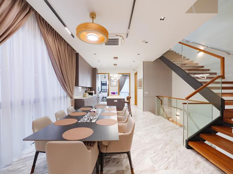 ✦ GIANT ✦ Almost New Move In Ready Semi-D 2.5sty with Pool Lift EV I Near Kembangan MRT B, Almost New! Rebuilt Huge Build Semi D w Lift Multi Gen Living, Eunos / Geylang / Paya Lebar, 7 Bedrooms, 5,678 sqft, Semi-Detached House For Sale, by Val Lin, 500268614 - Dining Room - PropertyGuru.com.sg