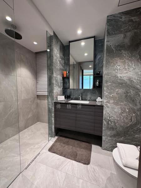 Lucerne Grand, Lakeside Drive, Boon Lay / Jurong / Tuas, 4 Bedrooms, 1,432 sqft, Condominium For Sale, by Brad Poh 傅杨评, 500268623 - Bathroom - PropertyGuru.com.sg
