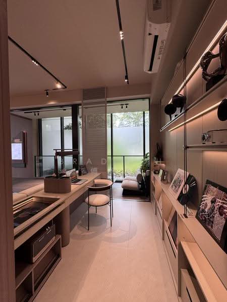 Lucerne Grand, Lakeside Drive, Boon Lay / Jurong / Tuas, 4 Bedrooms, 1,432 sqft, Condominium For Sale, by Brad Poh 傅杨评, 500268623 - Study - PropertyGuru.com.sg
