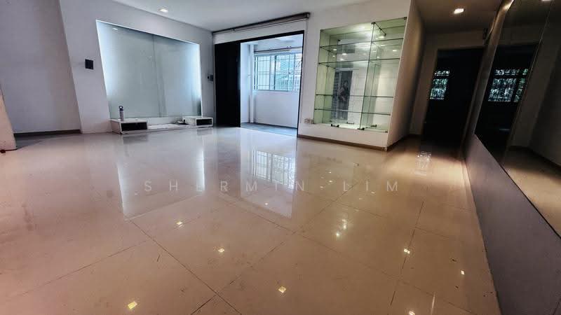 121 Sengkang East Way, Sengkang East Way, 3 Bedrooms, 1,184 sqft, HDB Flat For Sale, by Shermin Lim, 500268628 - PropertyGuru.com.sg