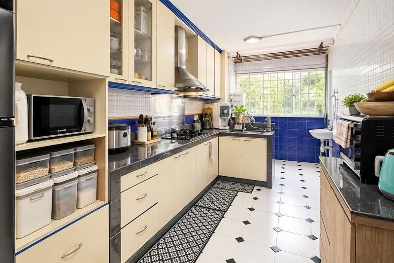 404 Yishun Avenue 6, 404 Yishun Avenue 6, Sembawang / Yishun, 3 Bedrooms, 1,119 sqft, HDB Flat For Sale, by Baqi J, 500268637 - Kitchen - PropertyGuru.com.sg