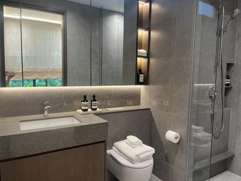 Amberwood at Holland, Tanglin / Holland / Bukit Timah, 3 Bedrooms, 958 sqft, Condominium For Sale, by Lynne Wong, 500268639 - Bathroom - PropertyGuru.com.sg