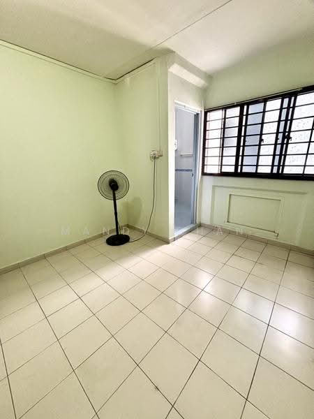 695 Hougang Street 61, 695 Hougang Street 61, Hougang / Punggol / Sengkang, Room Rental, 250 sqft, HDB Flat For Rent, by Mandy Chan, 500268642 - Interior - PropertyGuru.com.sg