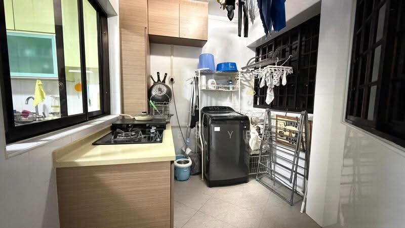 114 Rivervale Walk, 114 Rivervale Walk, Hougang / Punggol / Sengkang, 3 Bedrooms, 1,313 sqft, HDB Flat For Sale, by James Yeo, 500268647 - Kitchen - PropertyGuru.com.sg