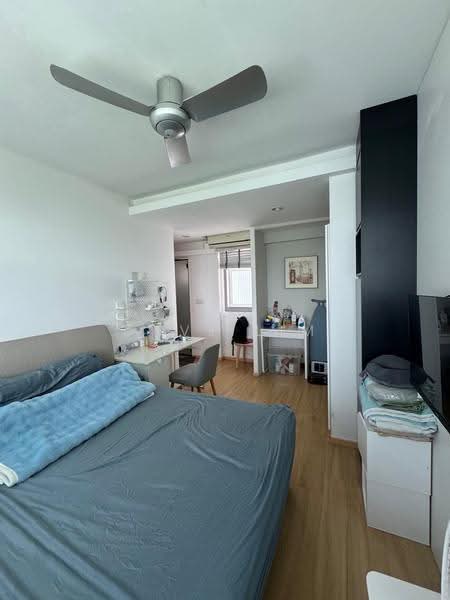 471B Upper Serangoon Crescent, 471B Upper Serangoon Crescent, Hougang / Punggol / Sengkang, 3 Bedrooms, 1,206 sqft, HDB Flat For Sale, by Dave Lim, 500268648 - Master Bedroom - PropertyGuru.com.sg