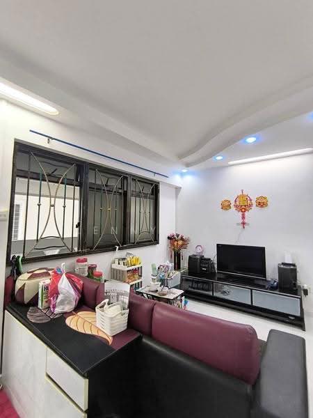 85 Telok Blangah Heights, 85 Telok Blangah Heights, Harbourfront / Telok Blangah, Room Rental, 100 sqft, HDB Flat For Rent, by Kenny Kan, 500268658 - Living Room - PropertyGuru.com.sg