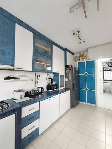 85 Telok Blangah Heights, 85 Telok Blangah Heights, Harbourfront / Telok Blangah, Room Rental, 100 sqft, HDB Flat For Rent, by Kenny Kan, 500268658 - Kitchen - PropertyGuru.com.sg