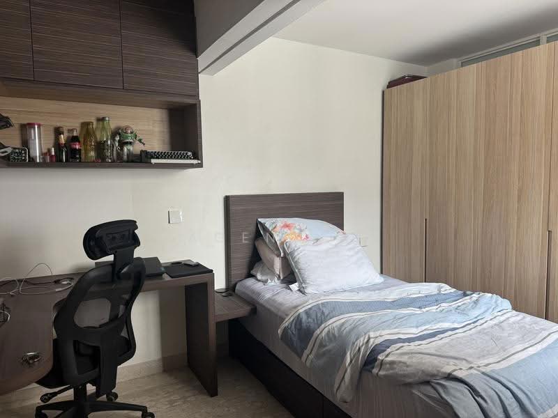 317 Serangoon Avenue 2, 317 Serangoon Avenue 2, Hougang / Punggol / Sengkang, 5 Bedrooms, 1,650 sqft, HDB Flat For Sale, by Kagen Ang, 500268663 - Bedroom - PropertyGuru.com.sg