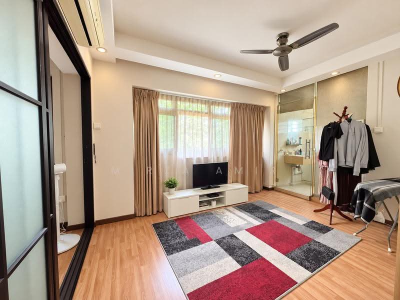 631 Pasir Ris Drive 3, 631 Pasir Ris Drive 3, Pasir Ris / Tampines, 4 Bedrooms, 1,292 sqft, HDB Flat For Sale, by Mirza Amir, 500268667 - Living Room - PropertyGuru.com.sg