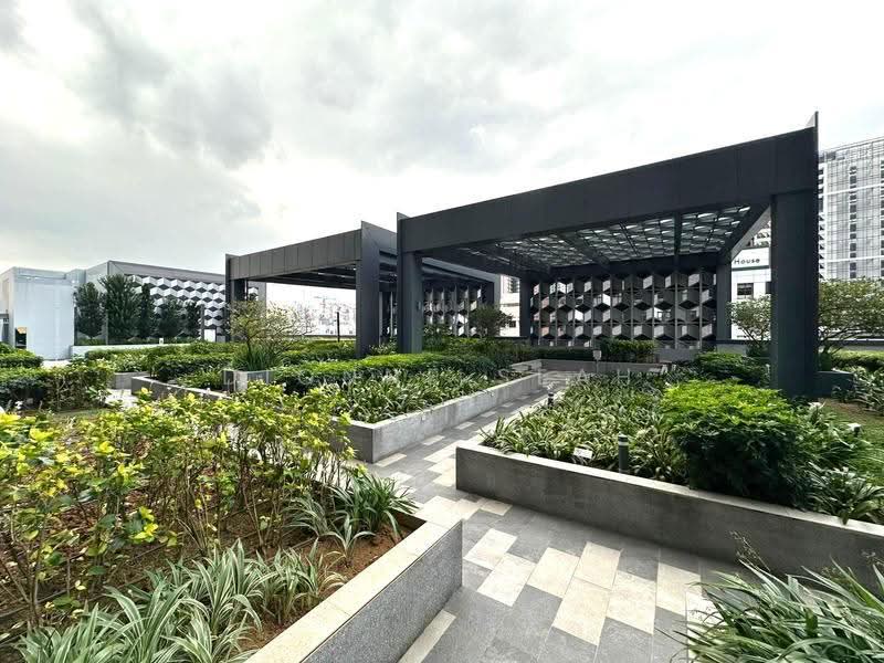 Centrium Square (Office), 320 Serangoon Rd, Farrer Park / Serangoon Rd, 9,730 sqft, Office For Sale, by Dionne Seah, 500268691 - Garden - CommercialGuru.com.sg