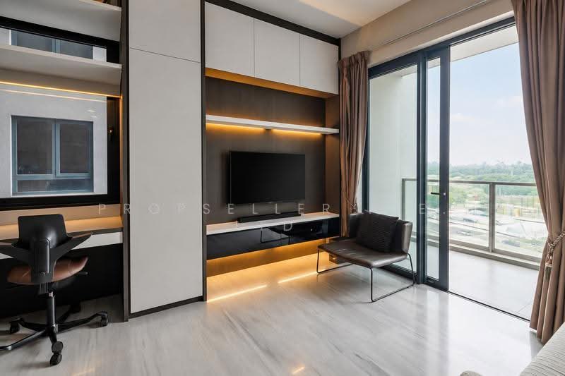 Cube 8, 376 Thomson Road, Newton / Novena, 1 Bedroom, 560 sqft, Condominium For Sale, by Kit Toh, 500268696 - Living Room - PropertyGuru.com.sg