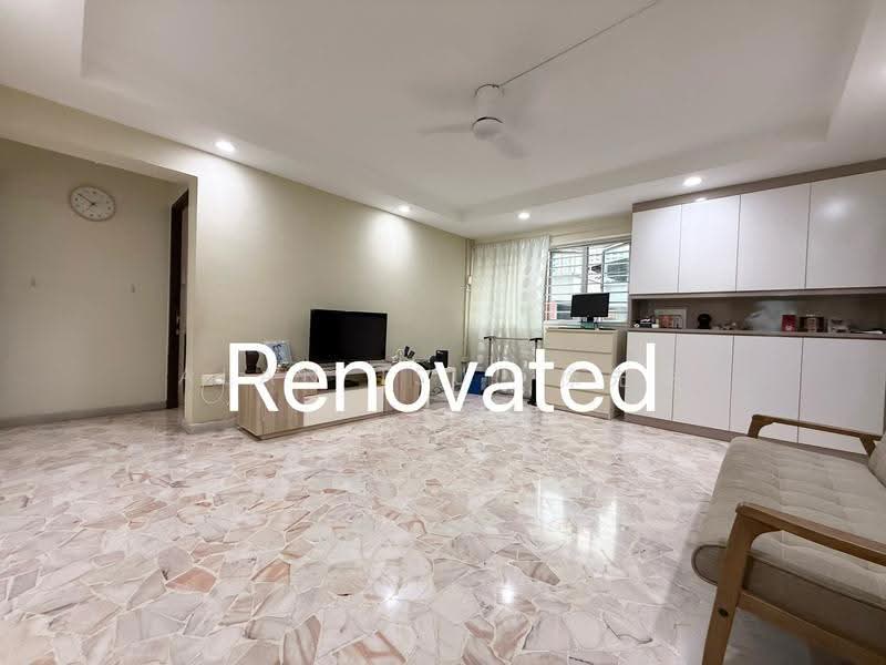 Blk 52 Kent Road, Kent Road, 3 Bedrooms, 979 sqft, HDB Flat For Sale, by Alan Tsui 徐先生, 500268699 - Living Room - PropertyGuru.com.sg