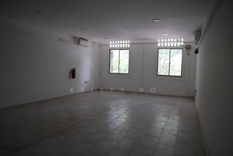 Beach Road 2nd & 3rd Floor Office Space | Ideal For Office & Business Use, Beach Road, Beach Road / Bugis / Rochor, 2,000 sqft, Office For Rent, by Kristy Ho, 500268704 - 3rd Floor Interior - CommercialGuru.com.sg