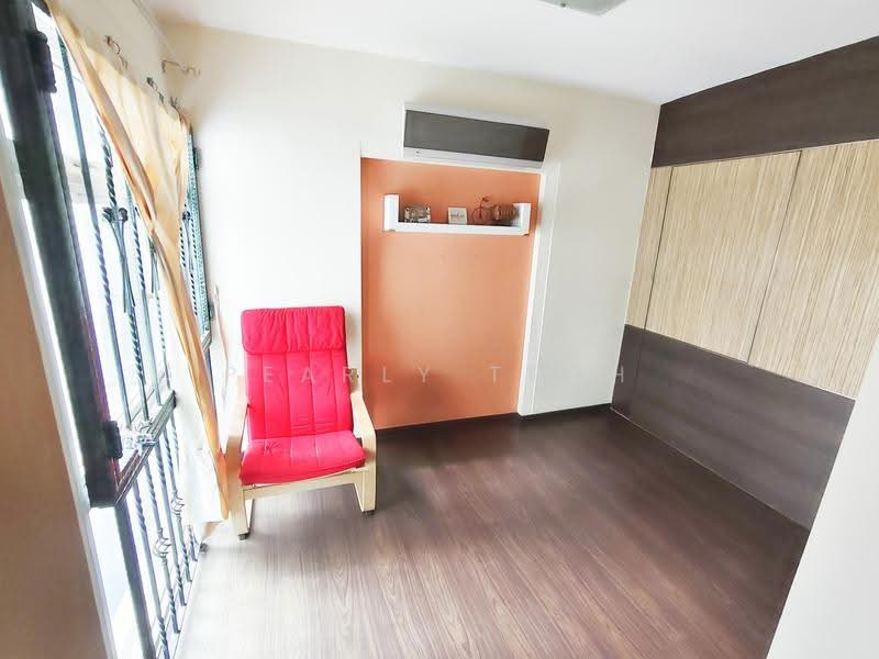 384 Bukit Batok West Avenue 5, 384 Bukit Batok West Avenue 5, Dairy Farm / Bukit Panjang / Choa Chu Kang, 4 Bedrooms, 1,270 sqft, HDB Flat For Sale, by Pearly Teoh, 500268711 - Interior - PropertyGuru.com.sg
