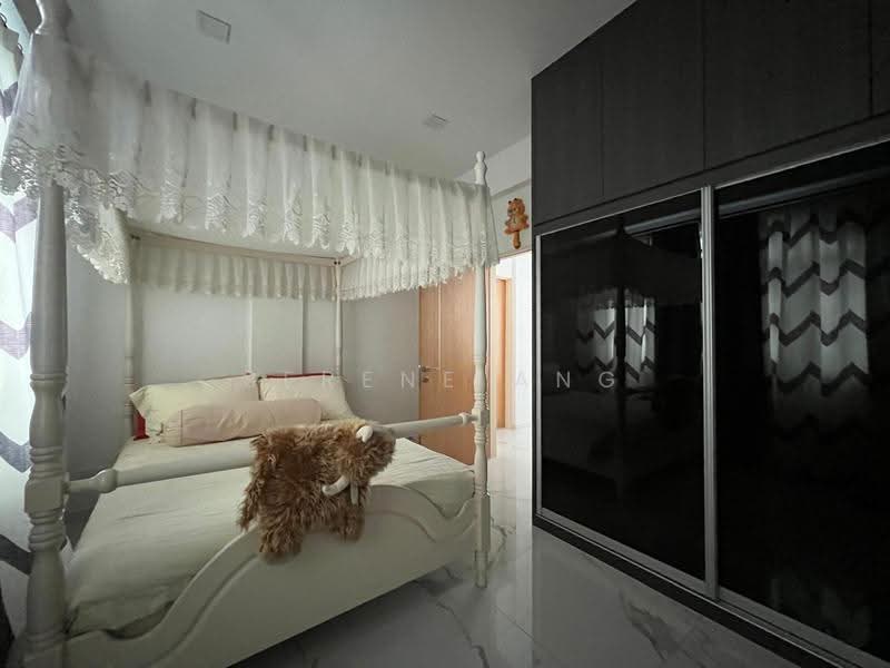 For Sale 2 Storey Detach at Crescent Road, East Coast / Marine Parade, 5 Bedrooms, 4,200 sqft, Detached House For Sale, by Serene Ang, 500268714 - Bedroom - PropertyGuru.com.sg