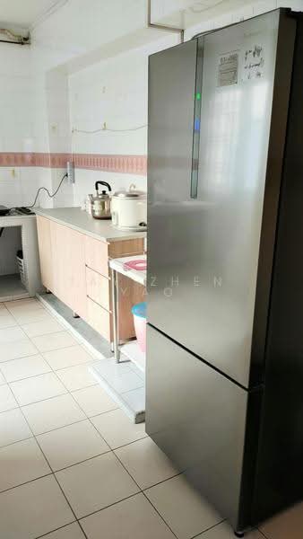 480 Pasir Ris Drive 4, 480 Pasir Ris Drive 4, Pasir Ris / Tampines, Room Rental, 100 sqft, HDB Flat For Rent, by Tay Zhen Yao, 500268722 - Kitchen - PropertyGuru.com.sg