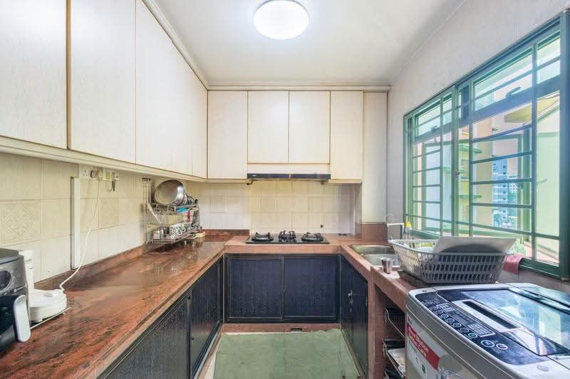 685B Woodlands Drive 73, 685B Woodlands Drive 73, Admiralty / Woodlands, 3 Bedrooms, 1,227 sqft, HDB Flat For Sale, by Vevien Ong, 500268728 - Kitchen - PropertyGuru.com.sg