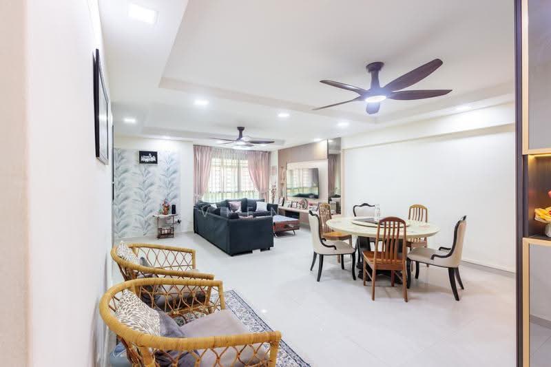 685B Woodlands Drive 73, 685B Woodlands Drive 73, Admiralty / Woodlands, 3 Bedrooms, 1,227 sqft, HDB Flat For Sale, by Vevien Ong, 500268728 - Living Room - PropertyGuru.com.sg