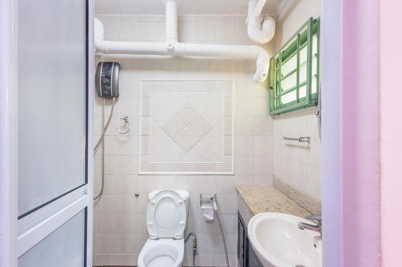 685B Woodlands Drive 73, 685B Woodlands Drive 73, Admiralty / Woodlands, 3 Bedrooms, 1,227 sqft, HDB Flat For Sale, by Vevien Ong, 500268728 - Bathroom - PropertyGuru.com.sg