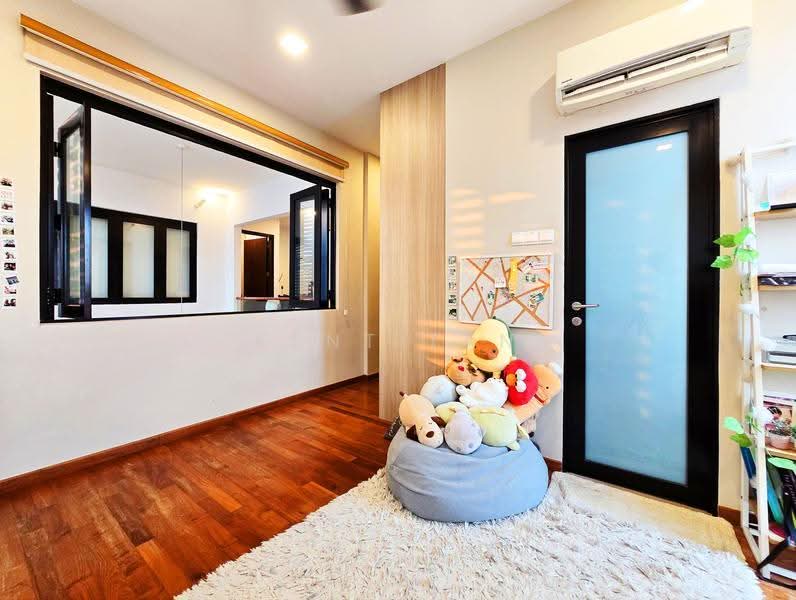 Gorgeous Tropical Freehold 2.5 storey Semi-D. 8 mins walk Lor Chuan MRT Station, Li Hwan / Mei Hwan / Tai Hwan / Serangoon Garden Estate, Hougang / Punggol / Sengkang, 6 Bedrooms, 4,700 sqft, Semi-Detached House For Sale, by Kent Tan, 500268735 - PropertyGuru.com.sg