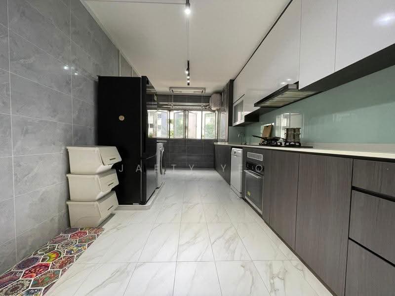 414 Jurong West Street 42, 414 Jurong West Street 42, Boon Lay / Jurong / Tuas, 2 Bedrooms, 1,108 sqft, HDB Flat For Rent, by Jaety Yeo, 500268752 - Kitchen - PropertyGuru.com.sg