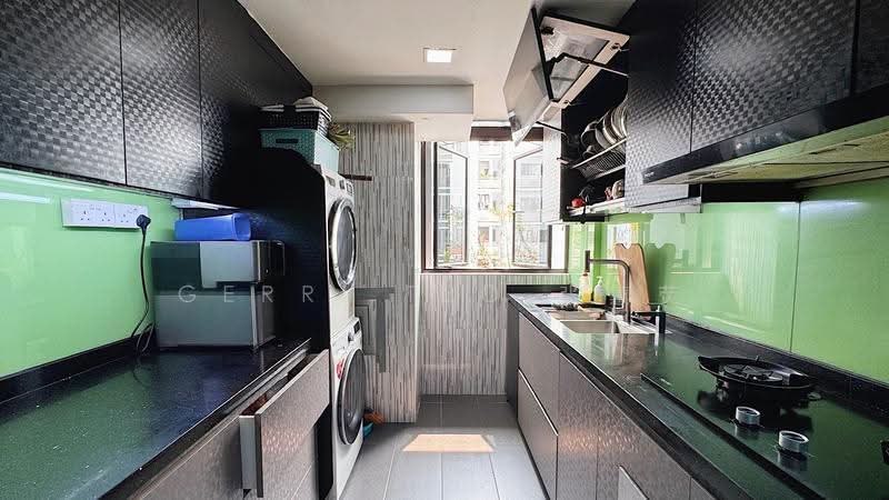 Parkview Apartments, 1 Bukit Batok Street 25, Dairy Farm / Bukit Panjang / Choa Chu Kang, 2 Bedrooms, 936 sqft, Apartment For Sale, by Gerri Teo 张蕙荧, 500268773 - Kitchen - PropertyGuru.com.sg