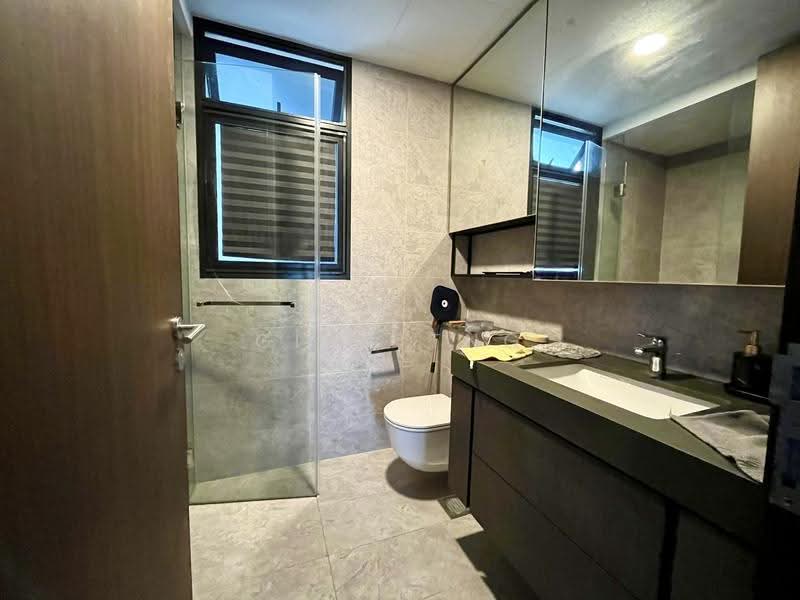 Avenue South Residence, 13 Silat Avenue, Alexandra / Commonwealth, 2 Bedrooms, 732 sqft, Condominium For Sale, by Gina Tng, 500268789 - PropertyGuru.com.sg