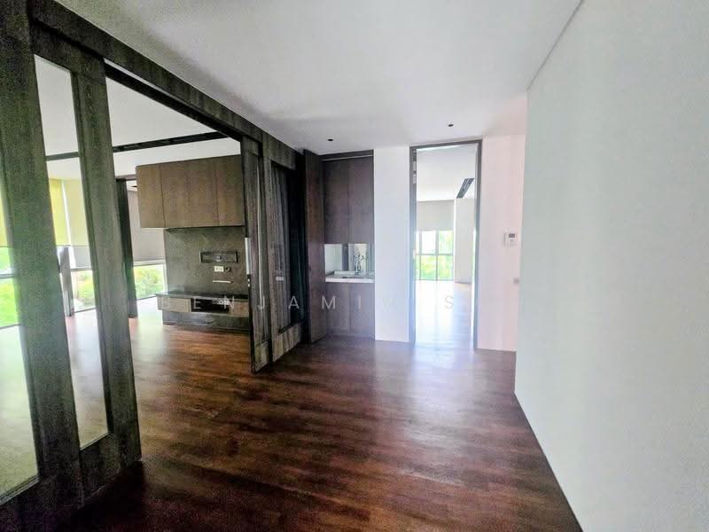 MODERN MASSIVE CORNER-TERRACE ON HIGH GROUND, Approximately 400m to the MRT Station, Bedok / Upper East Coast, 6 Bedrooms, 8,000 sqft, Corner Terrace For Sale, by Benjamin Soh, 500268798 - Interior - PropertyGuru.com.sg