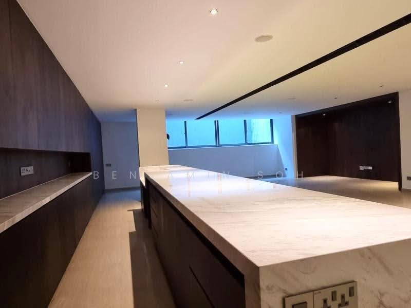 MODERN MASSIVE CORNER-TERRACE ON HIGH GROUND, Approximately 400m to the MRT Station, Bedok / Upper East Coast, 6 Bedrooms, 8,000 sqft, Corner Terrace For Sale, by Benjamin Soh, 500268798 - Kitchen - PropertyGuru.com.sg
