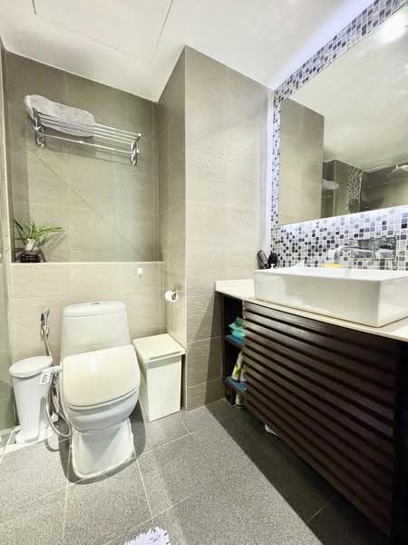 Ballota Park Condo, 156 Mariam Way, Changi Airport / Changi Village, 3 Bedrooms, 1,862 sqft, Condominium For Sale, by Jeryl Yee, 500268807 - Bathroom - PropertyGuru.com.sg