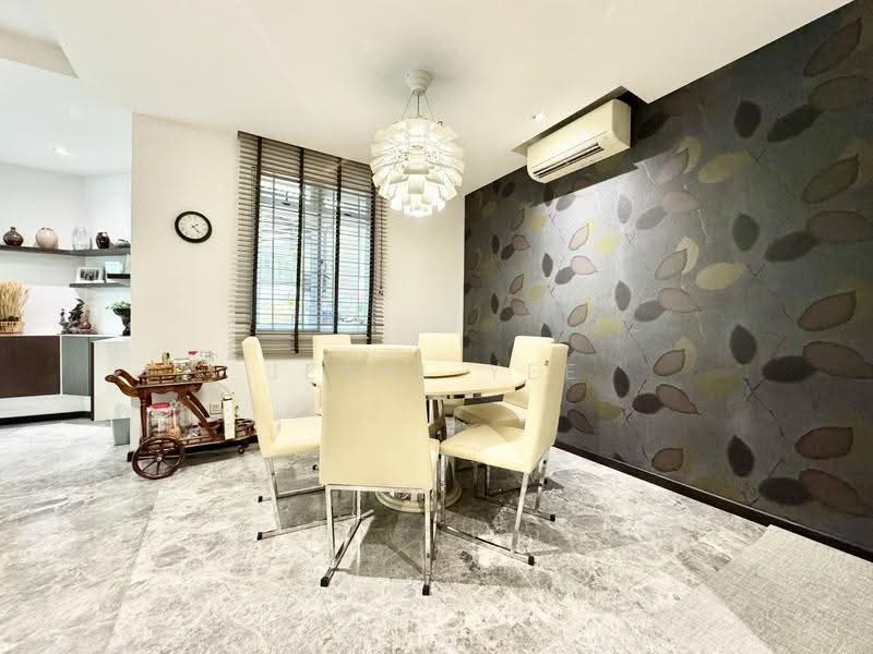 Ballota Park Condo, 156 Mariam Way, Changi Airport / Changi Village, 3 Bedrooms, 1,862 sqft, Condominium For Sale, by Jeryl Yee, 500268807 - Dining Room - PropertyGuru.com.sg
