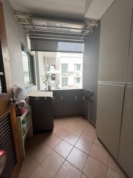 Sims Residences, 8 Lorong 39 Geylang, Eunos / Geylang / Paya Lebar, 4 Bedrooms, 1,432 sqft, Apartment For Sale, by Gary Yeo, 500268823 - Balcony - PropertyGuru.com.sg