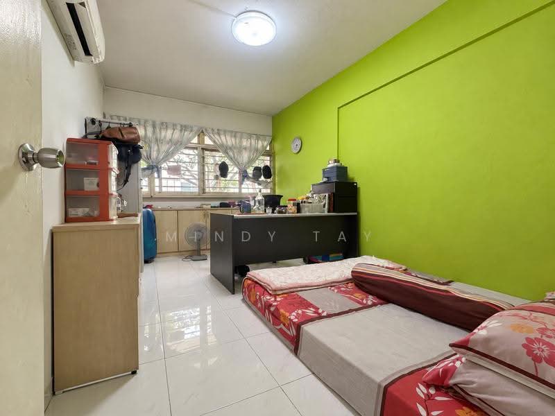 88 Redhill Close, 88 Redhill Close, Alexandra / Commonwealth, 3 Bedrooms, 1,259 sqft, HDB Flat For Sale, by Mindy Tay, 500268842 - Bedroom - PropertyGuru.com.sg