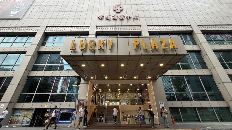 Lucky Plaza, 304 Orchard Road, Orchard / River Valley, 215 sqft, Mall Shop For Rent, by Alvin Chua, 500268844 - Exterior - CommercialGuru.com.sg