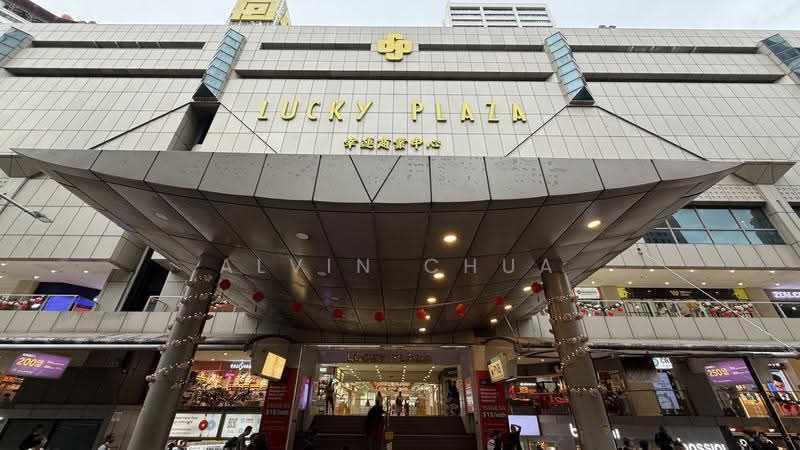 Lucky Plaza, 304 Orchard Road, Orchard / River Valley, 215 sqft, Mall Shop For Rent, by Alvin Chua, 500268844 - Exterior - CommercialGuru.com.sg