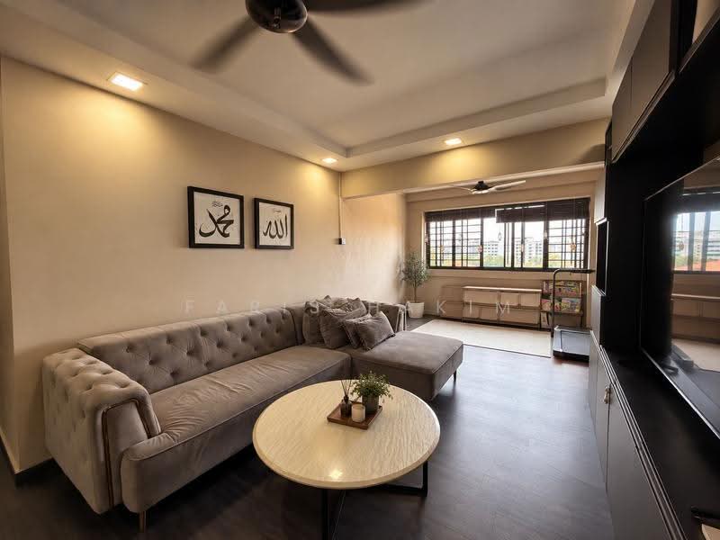 866 Woodlands Street 83, 866 Woodlands Street 83, Admiralty / Woodlands, 4 Bedrooms, 1,593 sqft, HDB Flat For Sale, by Faris Hakim, 500268847 - Living Room - PropertyGuru.com.sg