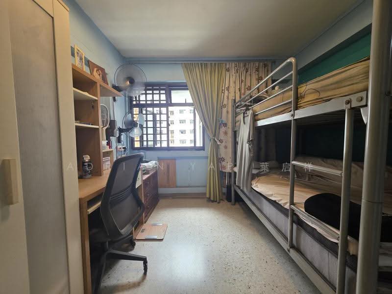 2 Dover Road, 2 Dover Road, Buona Vista / West Coast / Clementi New Town, 2 Bedrooms, 700 sqft, HDB Flat For Sale, by Adrian Yap 葉启祥, 500268849 - Bedroom - PropertyGuru.com.sg
