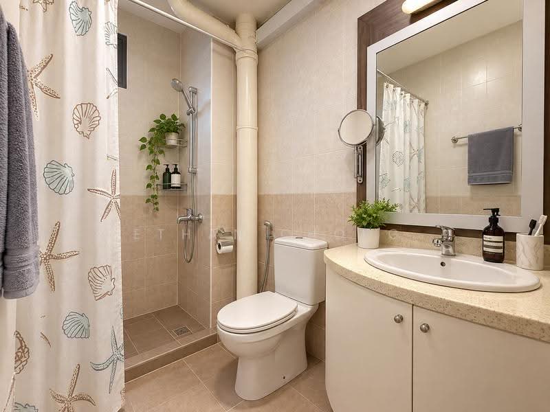 628 Hougang Avenue 8, 628 Hougang Avenue 8, Hougang / Punggol / Sengkang, 4 Bedrooms, 1,593 sqft, HDB Flat For Sale, by Ethan Chong, 500268859 - Bathroom - PropertyGuru.com.sg