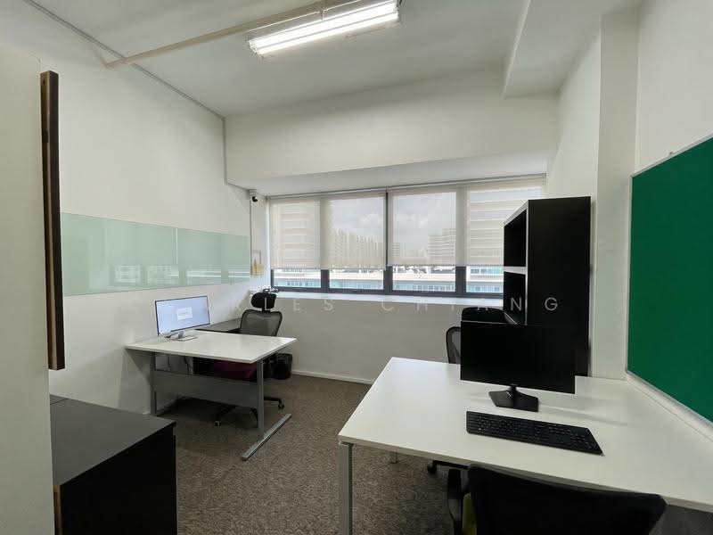 Zervex, 8 Ubi Road 2, Eunos / Geylang / Paya Lebar, 980 sqft, Light Industrial (B1) For Sale, by Charles Chiang, 500268862 - Study - CommercialGuru.com.sg