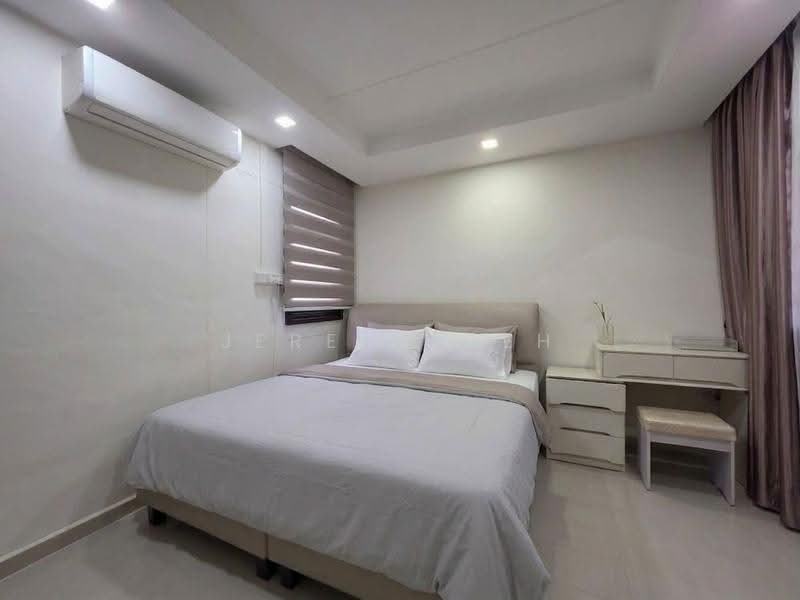122B Sengkang East Way, 122B Sengkang East Way, Hougang / Punggol / Sengkang, 4 Bedrooms, 1,410 sqft, HDB Flat For Sale, by Jeremy Peh, 500268892 - Bedroom - PropertyGuru.com.sg