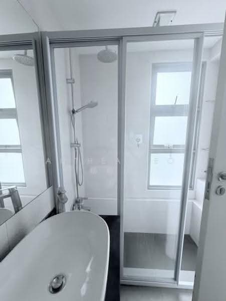 The Belvedere, 53 Meyer Road, East Coast / Marine Parade, 2 Bedrooms, 1,012 sqft, Condominium For Sale, by Anthea Yeo 杨丽娇, 500268900 - Bathroom - PropertyGuru.com.sg