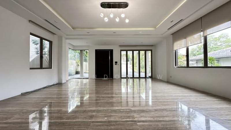 Sunset way, sunset heights / Clementi park, Sunset heights, Buona Vista / West Coast / Clementi New Town, 5 Bedrooms, 12,000 sqft, Detached House For Sale, by Brandon Aw, 500268909 - PropertyGuru.com.sg