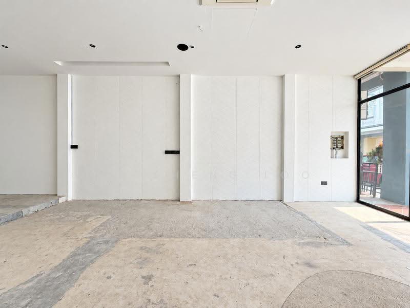 Kreta Ayer Shop Houses, 34 – 34B Keong Saik Road, Boat Quay / Raffles Place / Marina, 2,743 sqft, Shop / Shophouse For Rent, by Lim Sheng Loo, 500268914 - Interior - CommercialGuru.com.sg