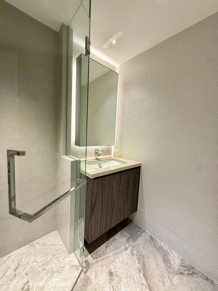 The Blossomvale, 900 Dunearn Road, Clementi Park / Upper Bukit Timah, 3 Bedrooms, 1,432 sqft, Condominium For Sale, by Tien Tien Chen, 500268916 - Bathroom - PropertyGuru.com.sg