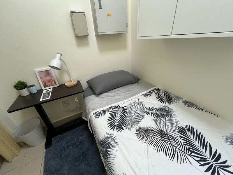 East Meadows, 30 Tanah Merah Kechil Road, Bedok / Upper East Coast, Room Rental, 200 sqft, Condominium For Rent, by Alan Huy, 500268922 - Bedroom - PropertyGuru.com.sg
