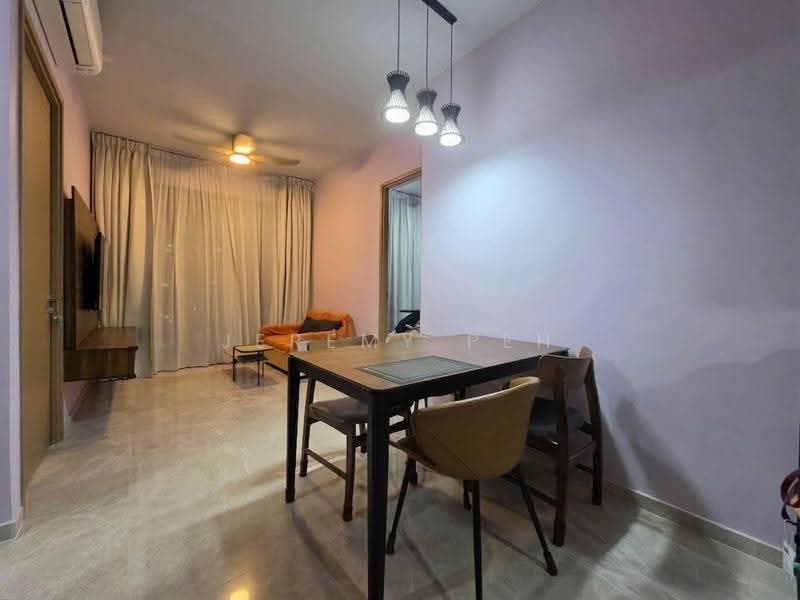 Haus On Handy, 28 Handy Road, Orchard / River Valley, 2 Bedrooms, 678 sqft, Condominium For Sale, by Jeremy Peh, 500268923 - Living Room - PropertyGuru.com.sg