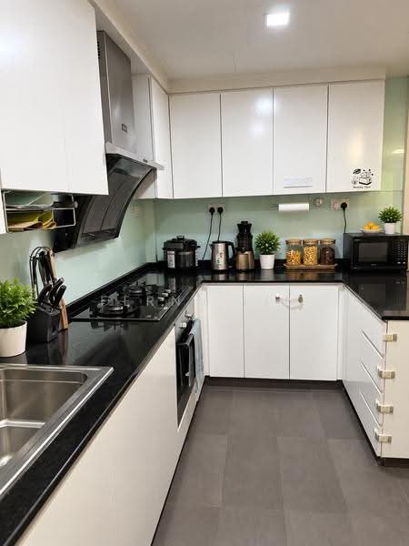 The Warren, 39 Choa Chu Kang Loop, Dairy Farm / Bukit Panjang / Choa Chu Kang, 3 Bedrooms, 1,216 sqft, Apartment For Sale, by Fernn Lim, 500268925 - Kitchen - PropertyGuru.com.sg