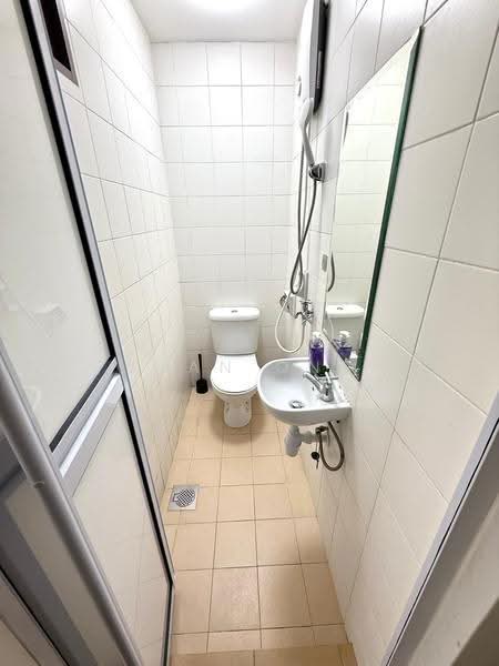 Amaninda, 329 Thomson Road, Newton / Novena, Room Rental, 100 sqft, Condominium For Rent, by Sean Ong, 500268953 - Bathroom - PropertyGuru.com.sg